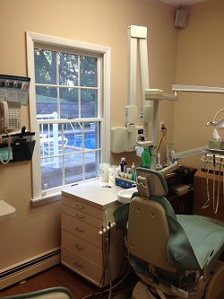 Warren C. Baine, D.M.D. | Initial Oral Examination, Extractions and Gum Grafting